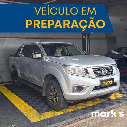 NISSAN FRONTIER 2.3 16V TURBO DIESEL SE CD 4X4 AUTOMÁTICO NISSAN FRONTIER 2.3 16V TURBO DIESEL SE CD 4X4 AUTOMÁTICO